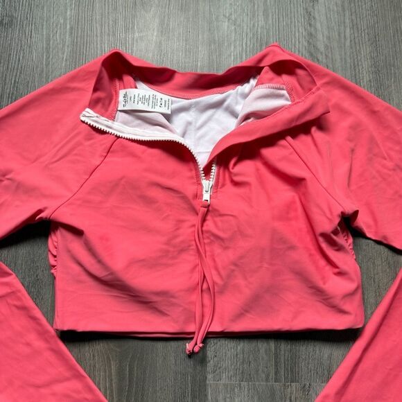 Salt Life Rash Guard Swim Top Cropped Long Sleeve Shirt - Picture 6 of 9